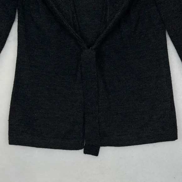 Susan Bristol 100% Italian Merino Wool Gray Cardigan Sz Small Minimalist Preppy - Picture 4 of 5